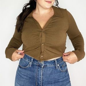NWT Brown Ruched Crop Top